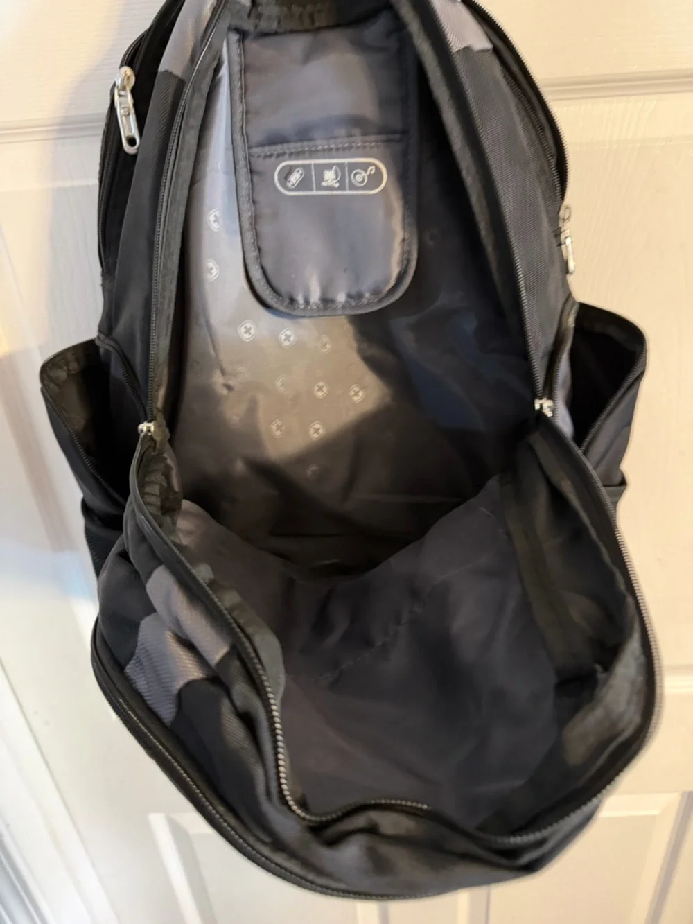 Swiss Tech Black and Gray Everyday Travel Backpack